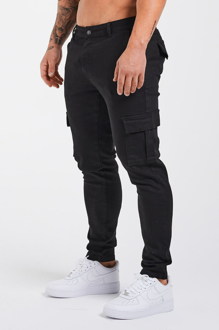 SLIM-FIT-CARGOHOSE – SCHWARZ