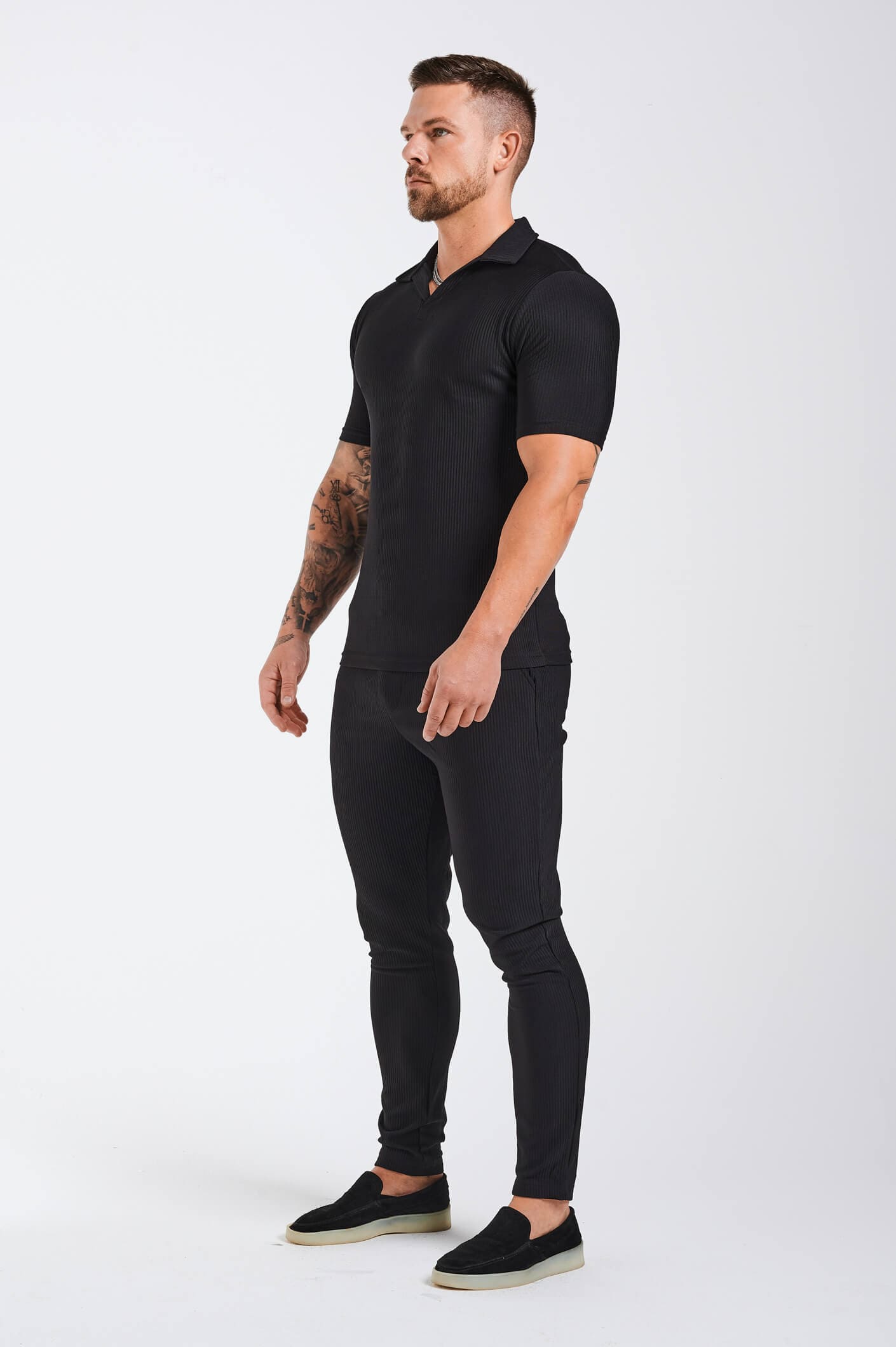 PLEATED POLO BLACK Legend London