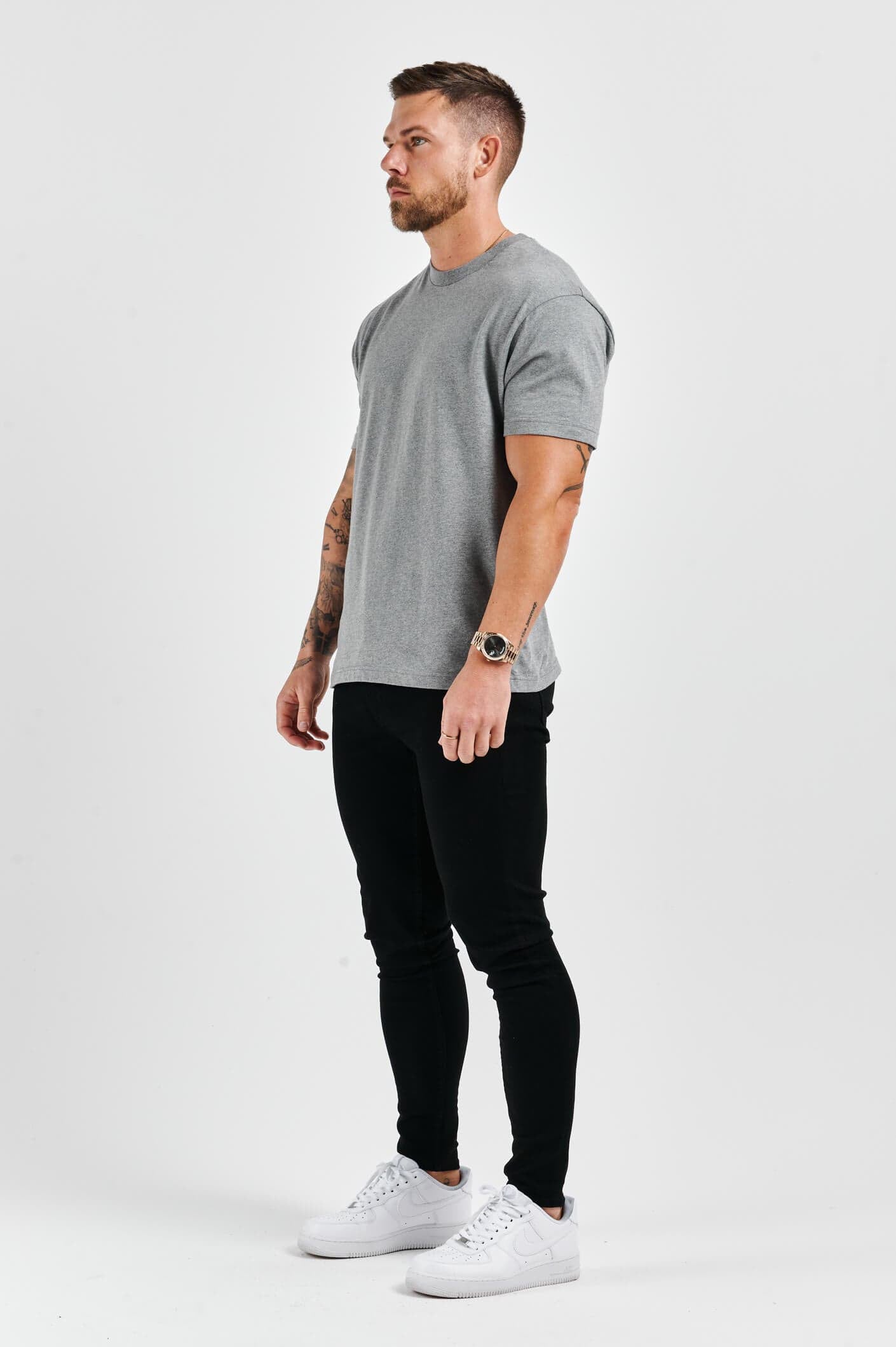 LEGEND* BASICS T-SHIRT MIT MUSCLE-FIT – DUNKELGRAU MELIERT