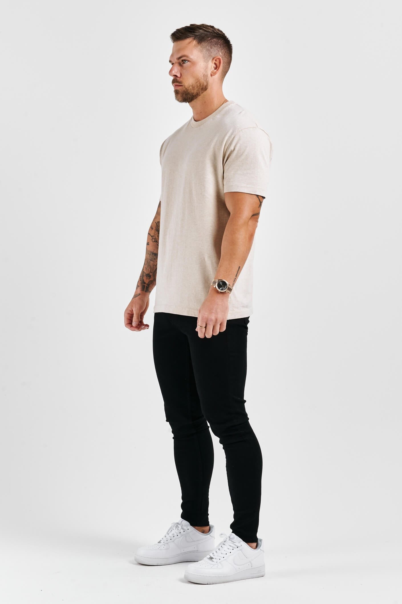 LEGEND* BASICS MUSCLE FIT T-SHIRT – NEBEL