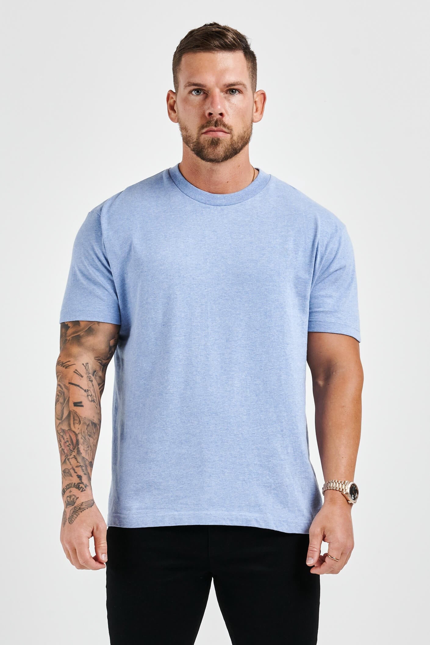 LEGEND* BASICS T-SHIRT MIT MUSCLE-FIT – HELLBLAU MELIERT