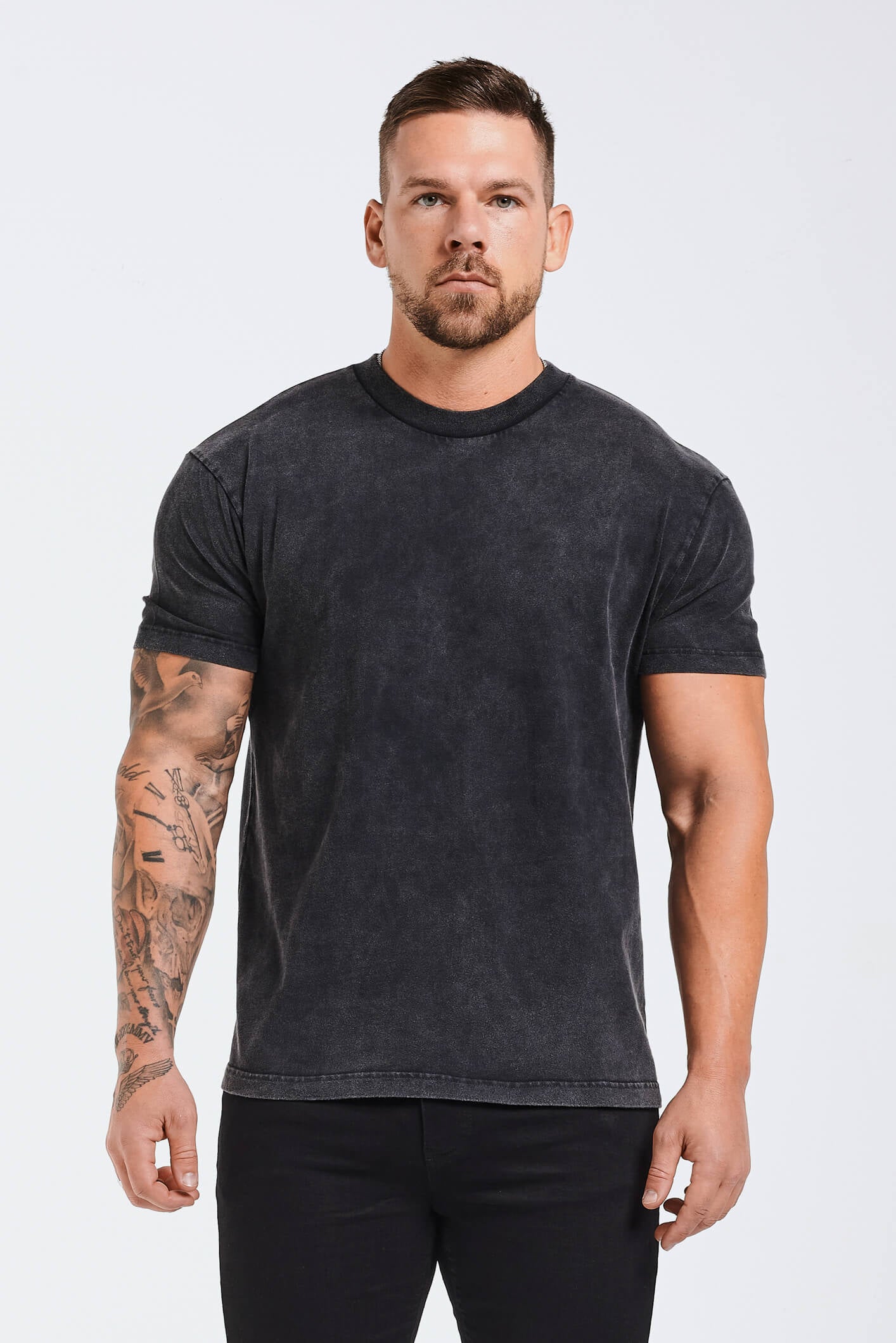 LEGEND* BASICS MUSCLE FIT T-SHIRT – GEWASCHTES GRAU