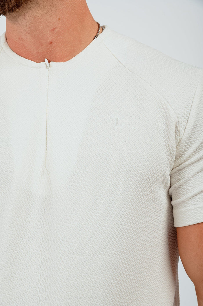 TEXTURED HENLEY TOP - WHITE