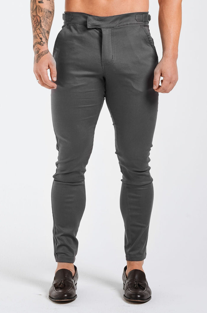 SLIM FIT BROEK MET HOGE TAILLE - DONKERGRIJS