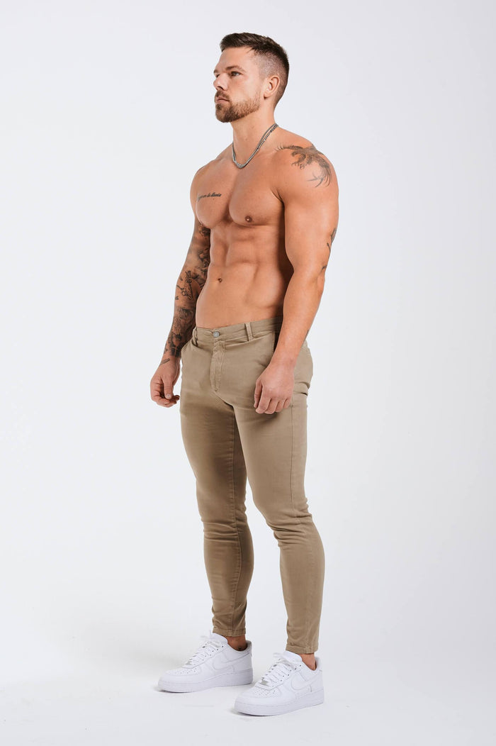 SPRAY-ON STRETCH CHINO - DIEPE SALIE