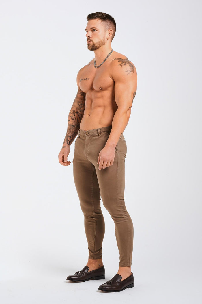 CHINO STRETCH EN SPRAY - TAUPE