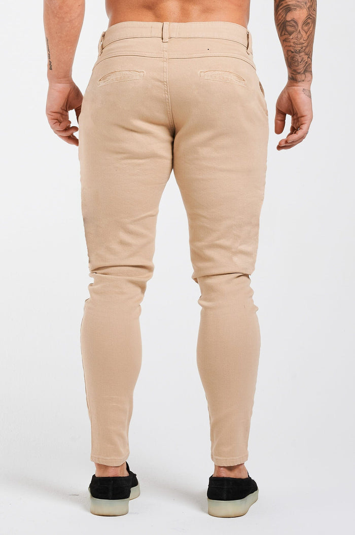 TEXTURED STRETCH CHINO - BEIGE