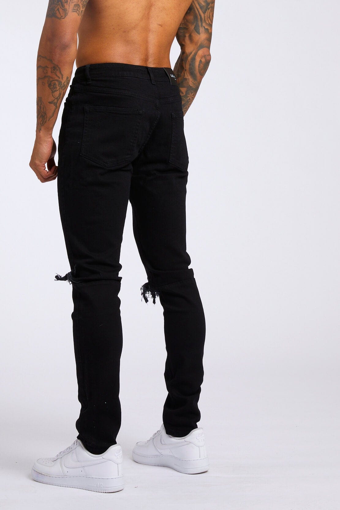 Slim fit hot sale jeans mens black