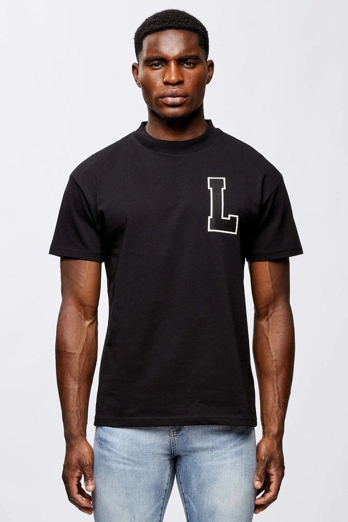 VARSITY L T-SHIRT - ZWART