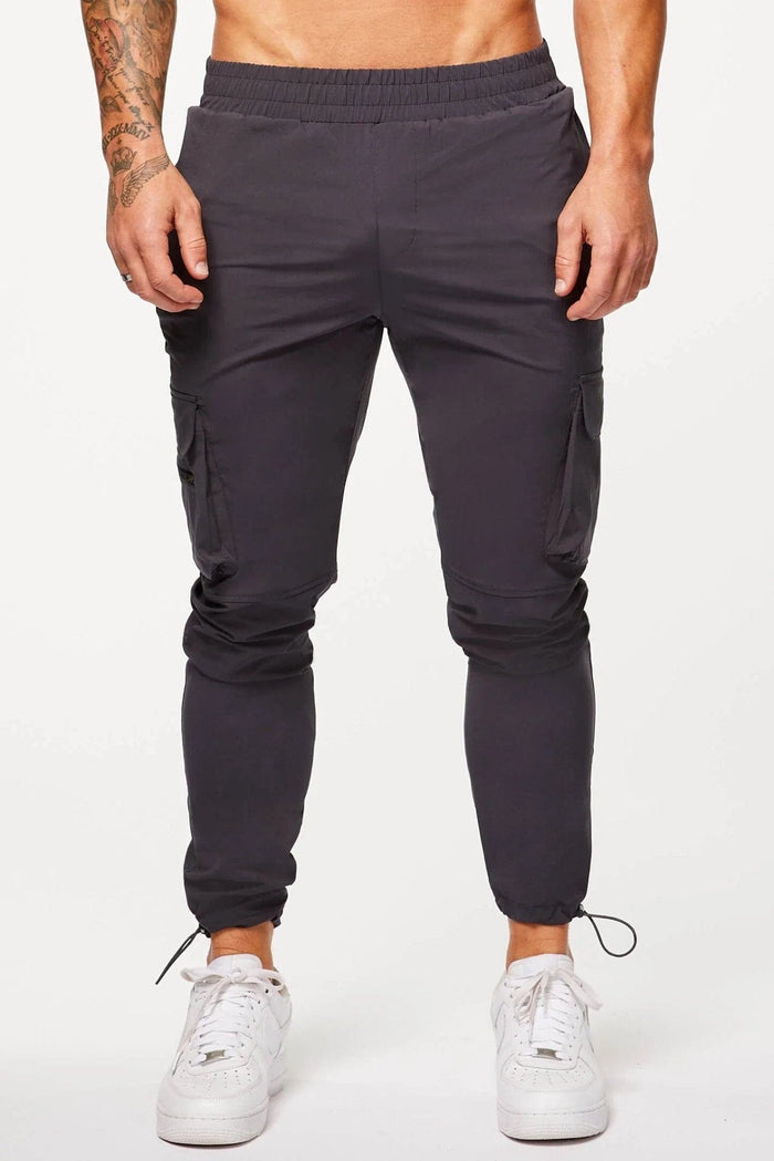 PANTALONES CARGO TECH STRETCH - GRIS OSCURO