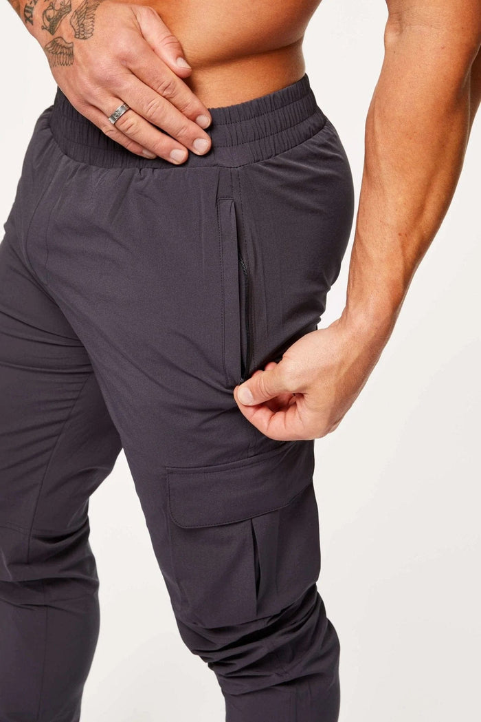 PANTALONES CARGO TECH STRETCH - GRIS OSCURO