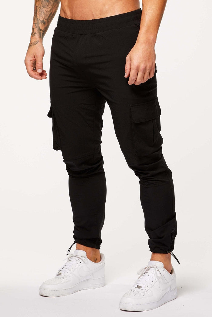 TECH STRETCH CARGO PANTS - BLACK