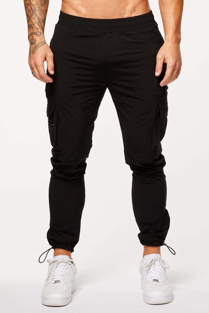 TECH STRETCH CARGO PANTS - BLACK