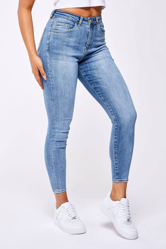 SKINNY JEAN - GEWASSEN INDIGO BLAUW