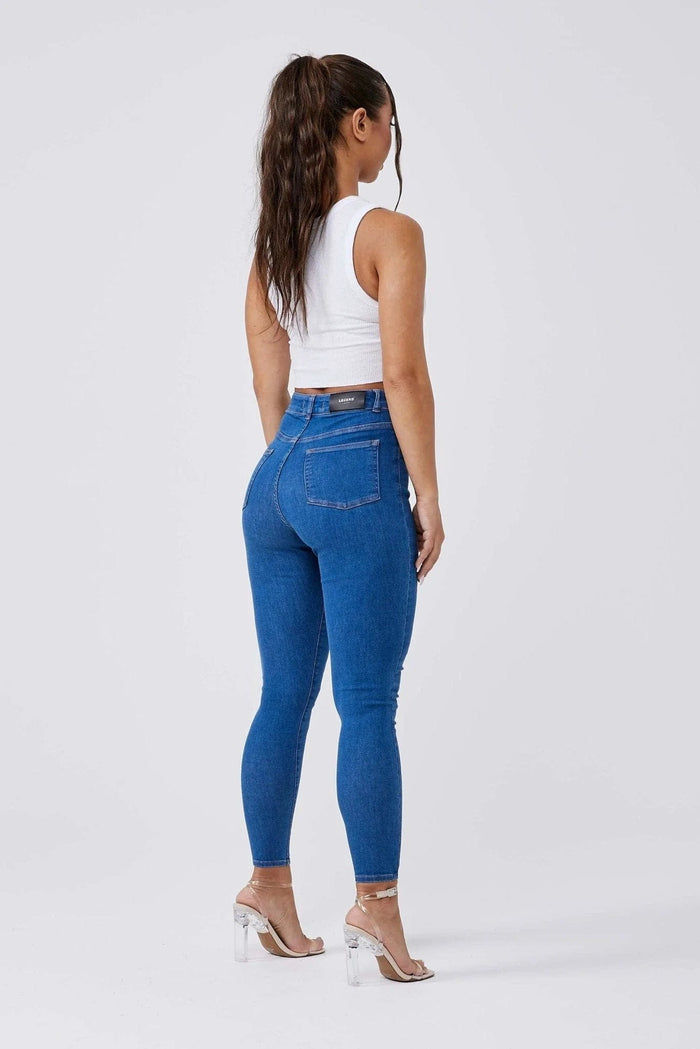 Röhrenjeans – Azurblau